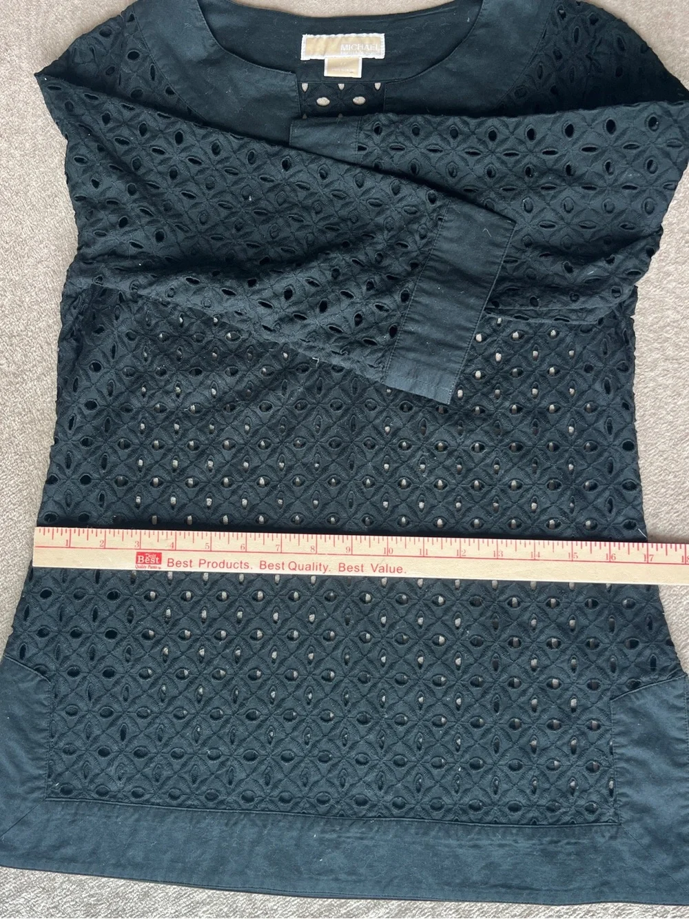 Michael Kors Black V-neck Eyelet Tunic Pullover Top Cover up / Size 4P / Cotton